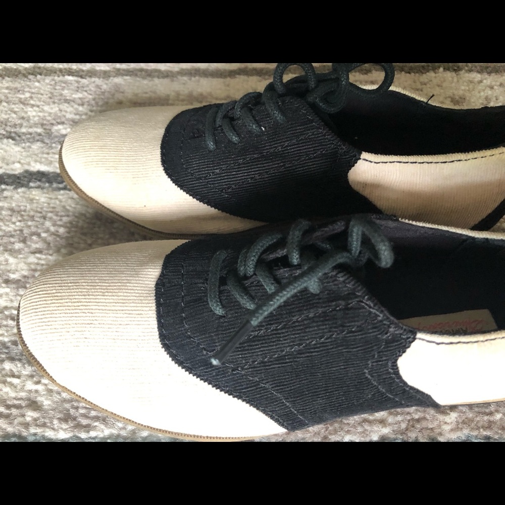 💕American Rag Woman’s Shoes💕 - Picture 11 of 12